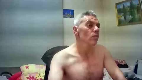 lilylovelyman50 online show from May 5, 7:41 pm