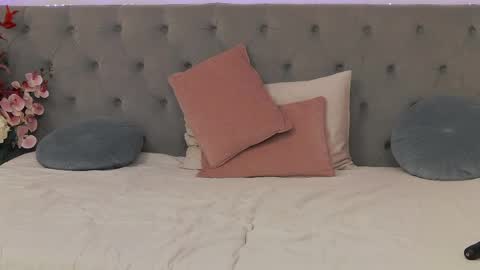      online show from April 11, 7:45 am