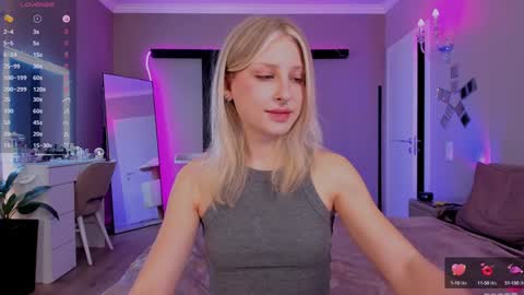 Lily online show from January 27, 1:41 pm