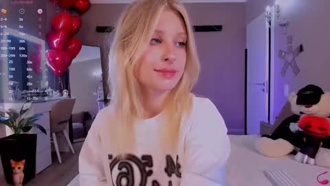 Lily online show from February 20, 6:35 pm
