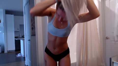 Lily Monroe online show from October 3, 1:19 pm