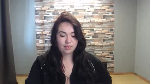 busty princess online show from May 16, 7:05 am
