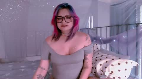Lina2D tyan online show from June 10, 8:46 am