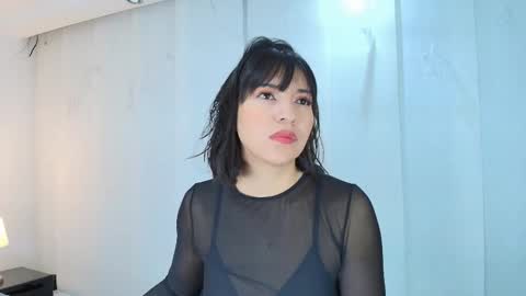  Lina Bedoya  online show from September 25, 11:39 am