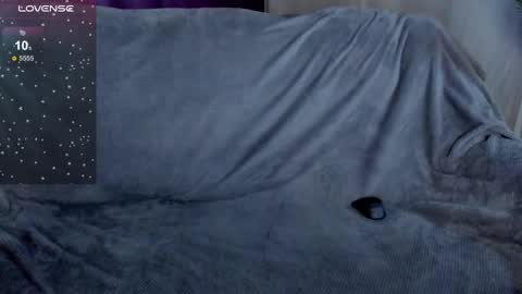 Snapshot of lina_bennet chatting on January 13, 6:27 am lina_bennet online show from January 13, 6:27 am