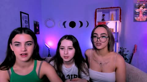 lina_fox12 online show from April 9, 12:55 pm