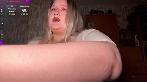 lina_hottie online show from July 18, 12:34 am