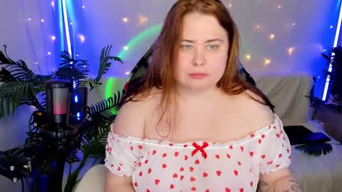 Snapshot of lina_linx chatting on January 10, 8:26 pm lina_linx online show from January 10, 8:26 pm