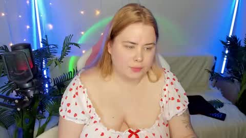 Snapshot of lina_linx chatting on January 25, 6:57 pm lina_linx online show from January 25, 6:57 pm