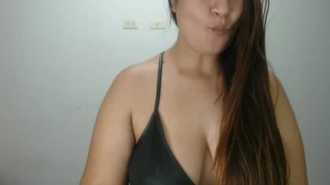 iiisabella online show from September 16, 10:17 am