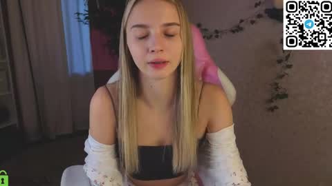 LINA online show from April 20, 1:08 am