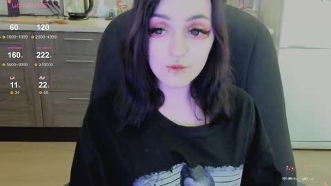 Lina 3  1715622743 online show from September 29, 5:39 am