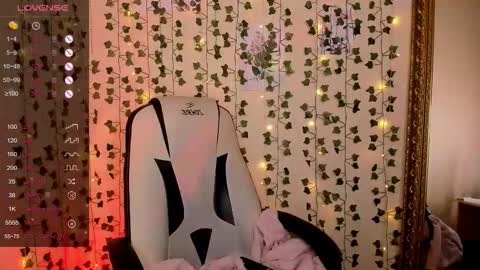 Lina online show from February 5, 8:40 am