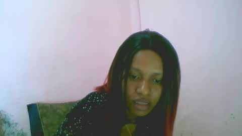 linah1123 online show from April 14, 6:22 pm