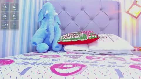 L I N A  online show from January 5, 9:37 am