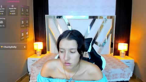  Linda  online show from October 10, 7:08 pm