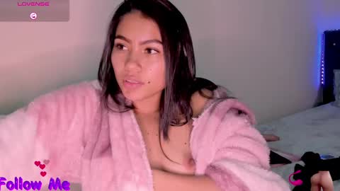 Alana online show from December 26, 3:27 am