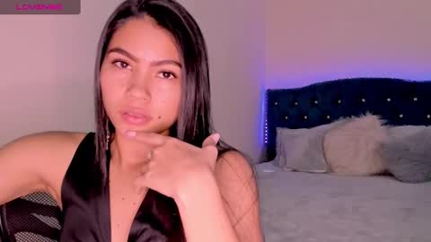 Alana online show from December 25, 9:22 pm