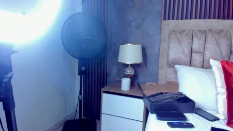 linda cabal online show from September 23, 10:27 pm