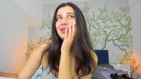 Linda online show from December 4, 12:24 am
