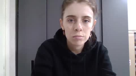 linda_katis online show from March 3, 2:17 pm
