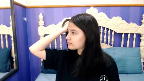 Linda  online show from March 3, 3:00 pm