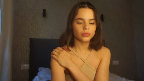 Linda online show from July 2, 1:38 pm