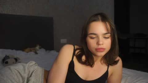 Linda online show from May 14, 1:42 pm