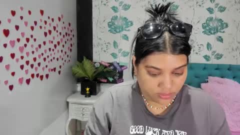    online show from February 15, 6:33 pm