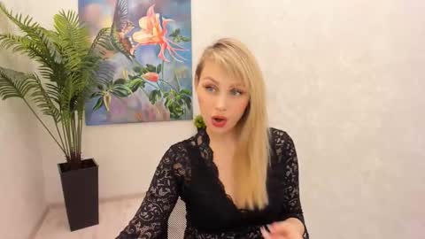 lindasandy online show from February 26, 8:07 am