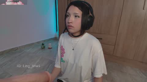 Ling online show from June 14, 3:47 pm