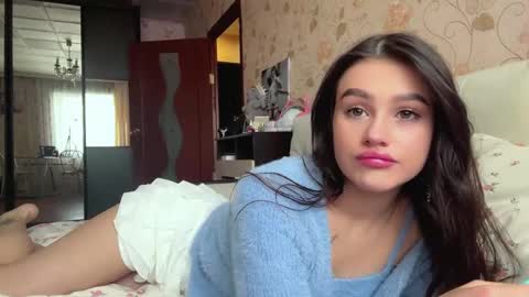 Ly online show from May 10, 10:21 am
