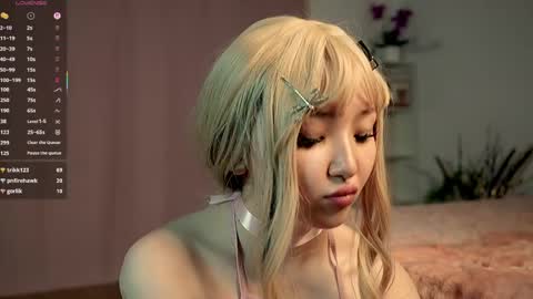 Linh -   online show from May 12, 9:24 pm