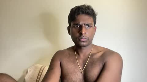 linklovethat online show from February 26, 9:44 am