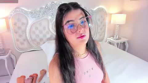 Linna online show from October 8, 4:29 am