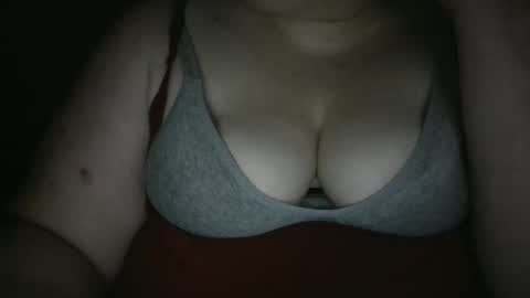 Lioness0228 online show from September 29, 2:32 am