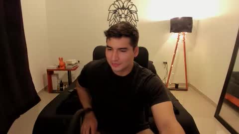 Lion online show from January 12, 12:39 am