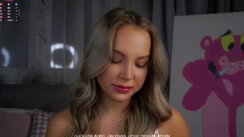 Amelia online show from December 23, 1:12 am