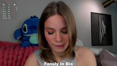 Lina online show from October 17, 1:31 am