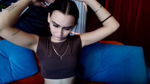 lisa__johnson online show from October 8, 10:54 am