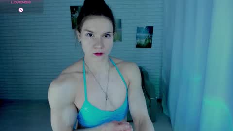 lisa online show from March 12, 5:00 am