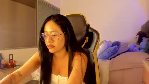 Lisa Thompson online show from October 29, 4:03 am