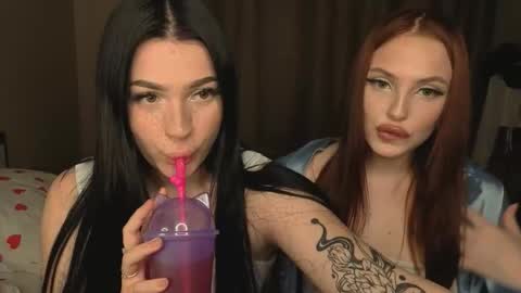 Lisa and Den online show from October 6, 5:31 pm