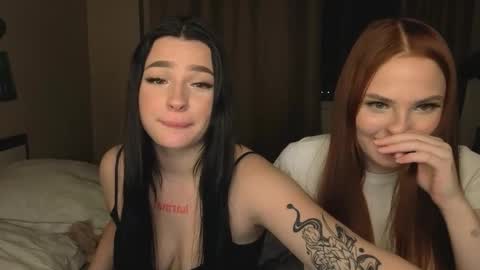 Lisa and Den online show from October 5, 3:08 pm