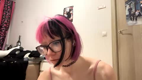 Aileen online show from June 29, 8:11 am