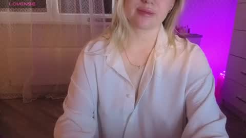 Anna online show from July 23, 2:20 am