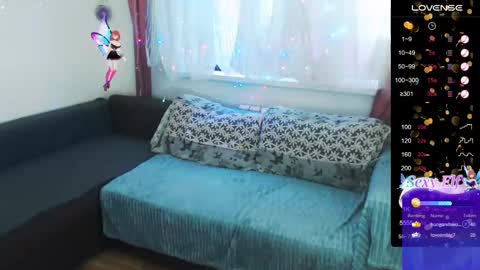 Snapshot of lisetmonro_ chatting on February 14, 1:29 pm Hellomy name is Liset online show from February 14, 1:29 pm