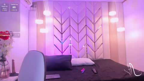 liss_bela online show from October 29, 12:01 am