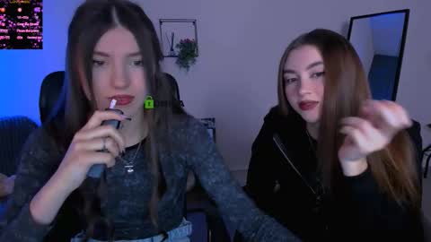 Snapshot of lissa_night chatting on September 14, 8:27 am lissa_night online show from September 14, 8:27 am