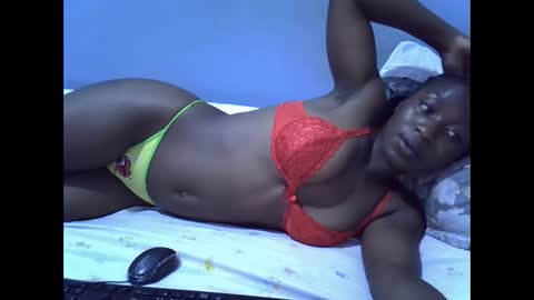 lisssa01 online show from February 11, 7:07 pm